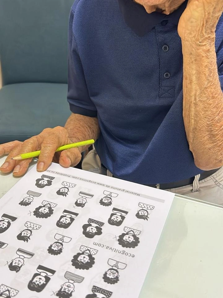 Estimulação Cognitiva com Paciente